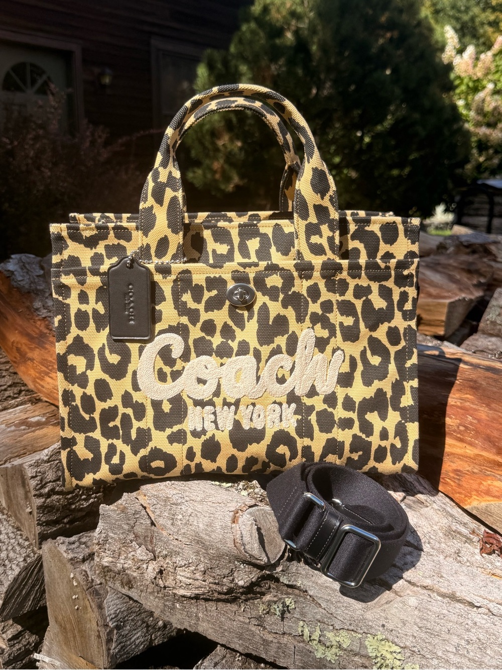 Coach Large Leopard print Cargo Tote CP770